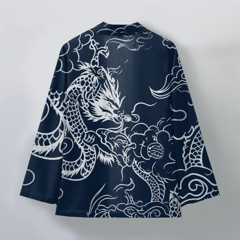 Buddha Stones Kimono da uomo in cotone con motivo tradizionale drago e nuvole, aperto sul davanti. - image 2
