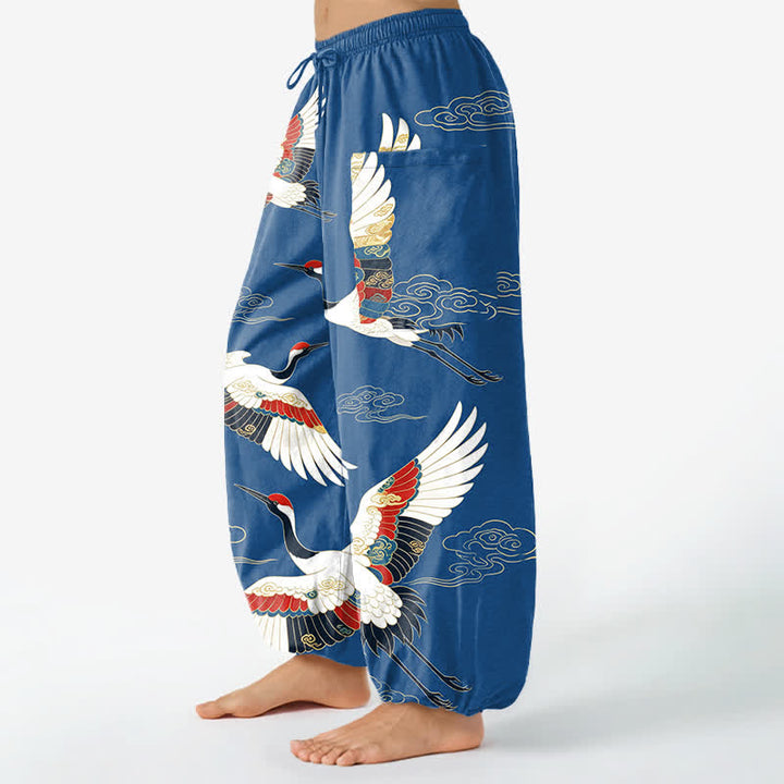 Buddha Stones Pantaloni harem da donna in cotone con motivo a gru e nuvole orientali, vita elasticizzata e tasche laterali. - image 1
