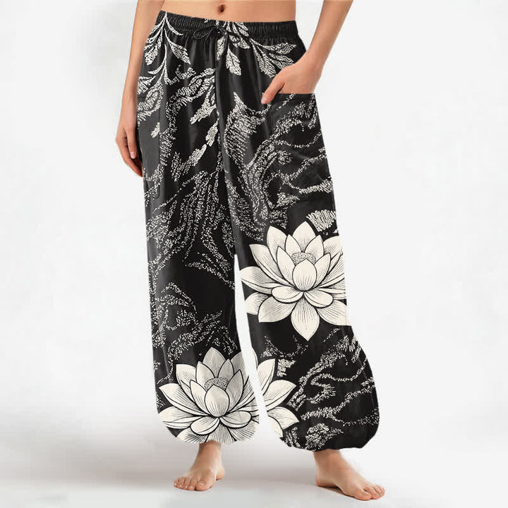 Buddha Stones Pantaloni harem da donna in cotone con motivo botanico di loto e vita elasticizzata, con tasche laterali. - Nero - US16, UK/AU20, EU48 (3XL) - image 7