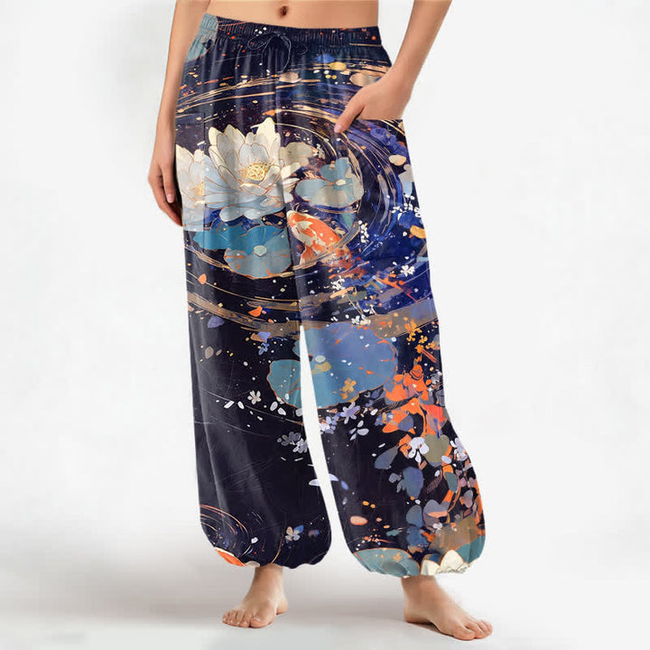 Buddha Stones Pantaloni harem da donna in cotone con elastico in vita e motivo acquerello di loto e carpa koi, con tasche laterali. - Blu notte - US16, UK/AU20, EU48 (3XL) - image 0