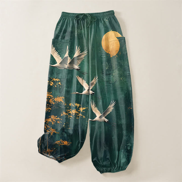 Buddha Stones Pantaloni harem da donna in cotone con motivo orientale di gru e luna, vita elasticizzata e tasche laterali. - image 3