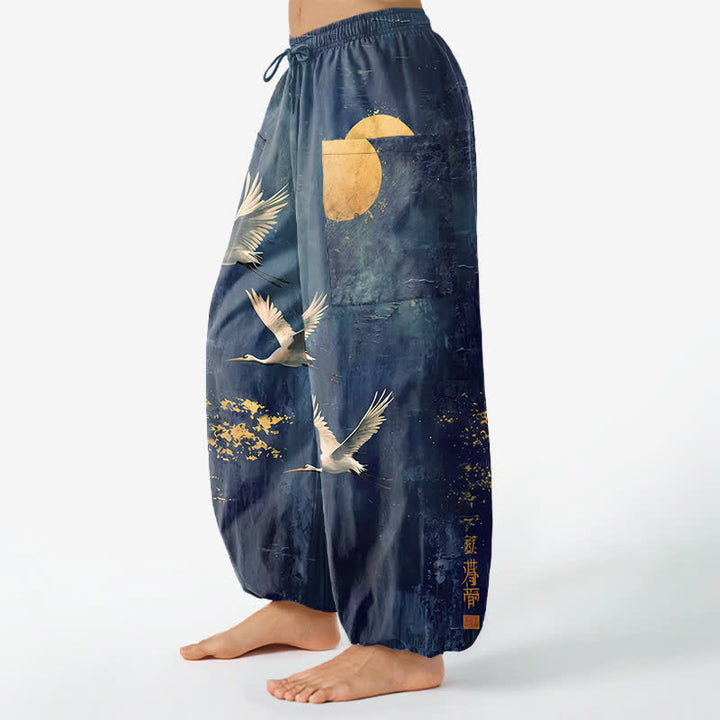 Buddha Stones Pantaloni harem da donna in cotone con motivo orientale di gru e luna, vita elasticizzata e tasche laterali. - image 8