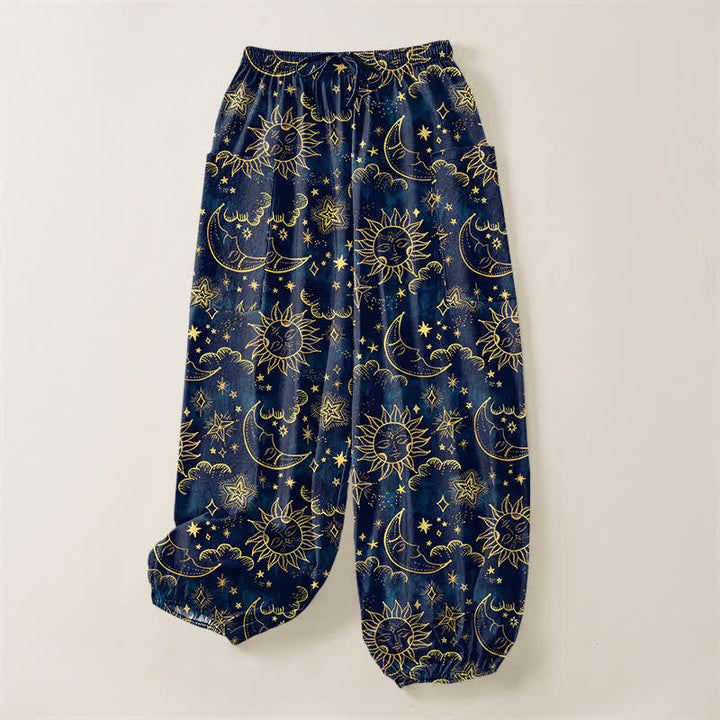 Buddha Stones Pantaloni harem da donna in cotone con elastico in vita e tasche laterali, fantasia celeste sole luna stelle. - image 3