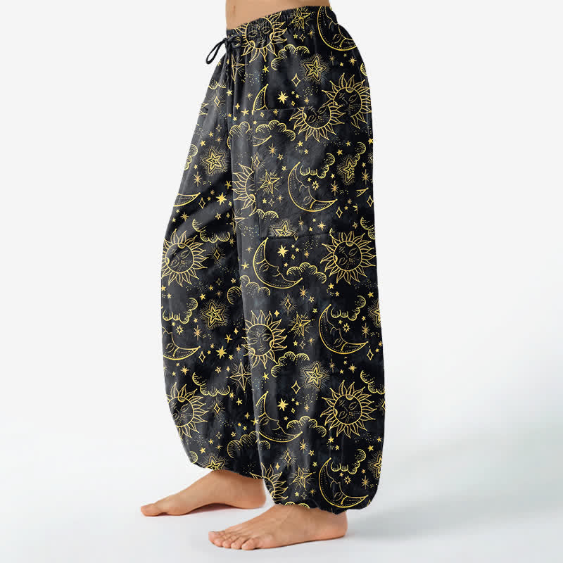 Buddha Stones Pantaloni harem da donna in cotone con elastico in vita e tasche laterali, fantasia celeste sole luna stelle. - image 8
