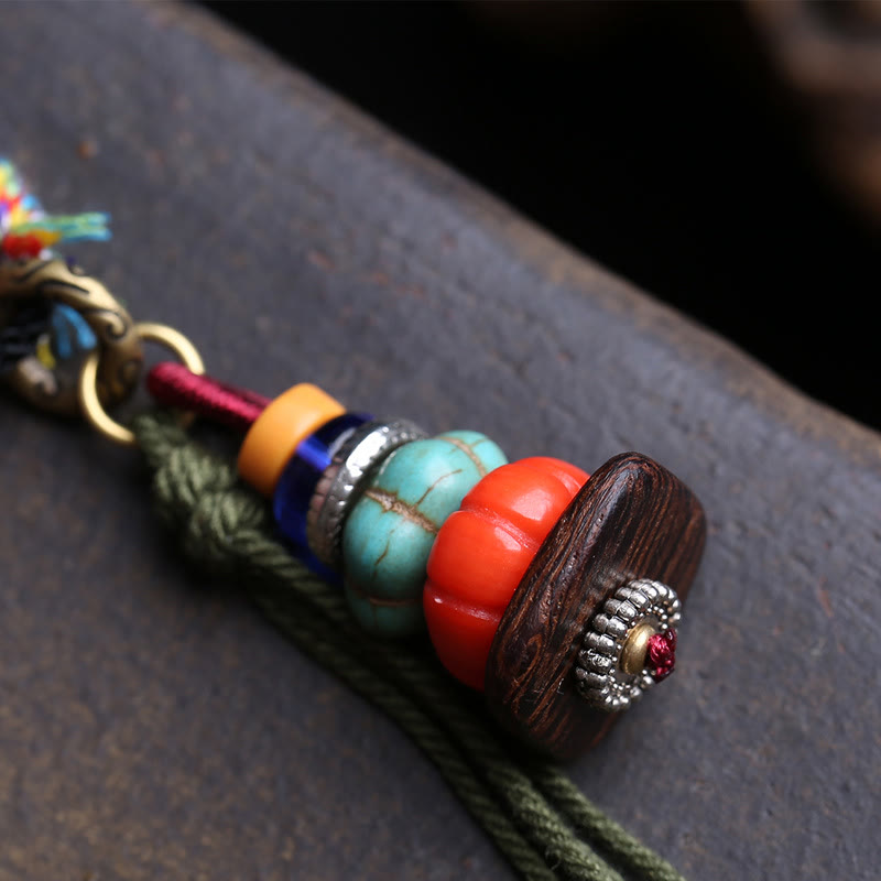 Buddha Stones Collana con nappa e design a cumulo di pietre Mani tibetane LiuLi, con pietre di radicamento. - image 3