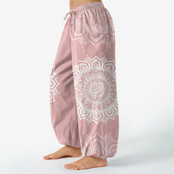 Buddha Stones Pantaloni harem da donna in cotone stile boho, bianchi, con motivo mandala e vita elasticizzata, dotati di tasche laterali. - image 1