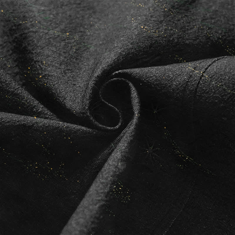 Buddha Stones Kimono da uomo in cotone con motivo a onde dorate e stampa gru, aperto sul davanti. - image 5
