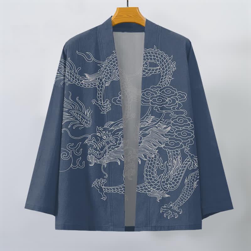 Buddha Stones Kimono da uomo in cotone bianco con motivo drago e nuvole, aperto sul davanti. - image 1
