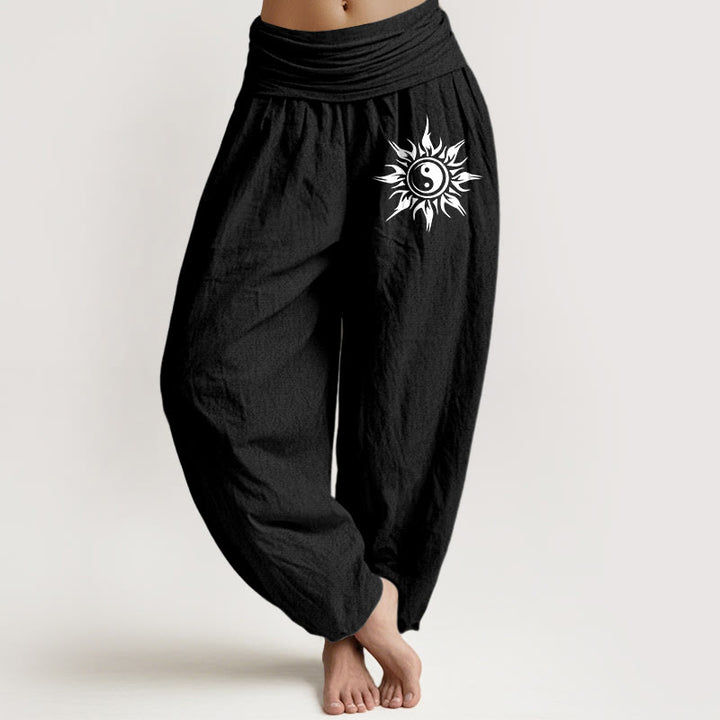 Buddha Stones Pantaloni harem da donna in puro cotone con motivo Yin Yang e sole, con elastico in vita. - Nero - US16, UK/AU20, EU48 (3XL) - image 0