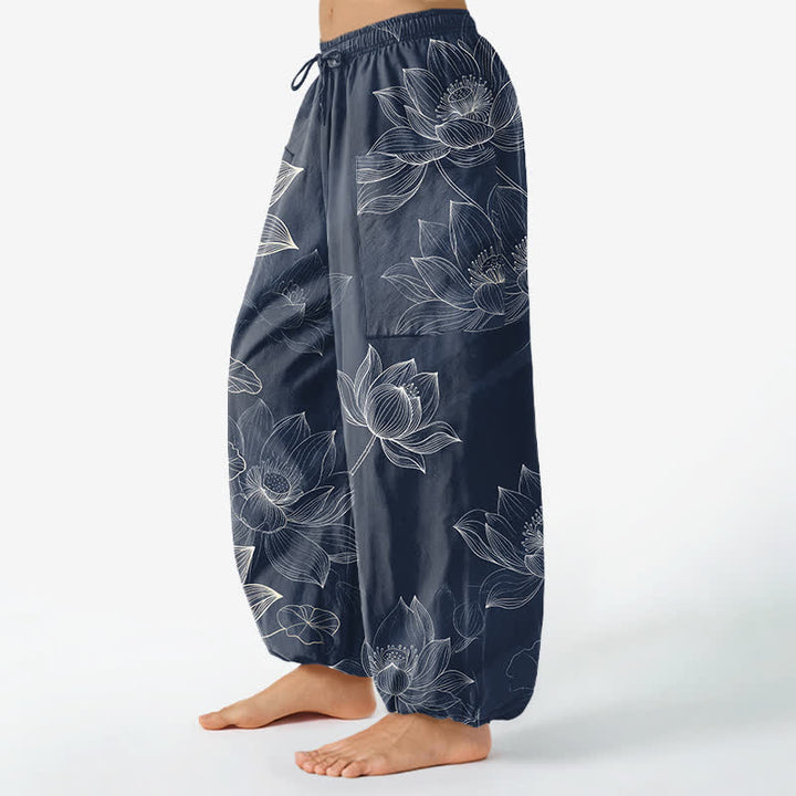Buddha Stones Pantaloni harem da donna in cotone con elastico in vita e motivo floreale a loto, con tasche laterali. - image 8