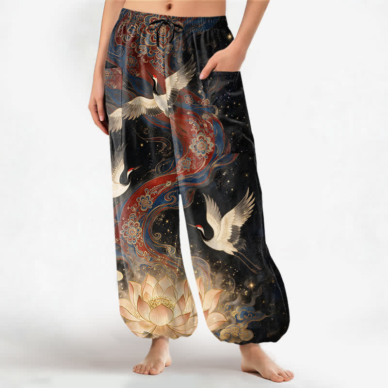 Buddha Stones Pantaloni harem da donna in cotone con elastico in vita e motivo ornamentale di gru e loto, con tasche laterali. - Nero - US16, UK/AU20, EU48 (3XL) - image 0