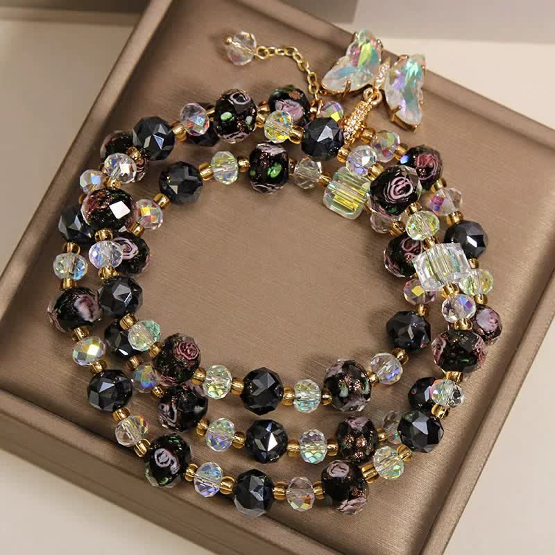 Buddha Stones Bracciale a triplo giro con perline di vetro Black Liuli, ciondolo a forma di rosa e farfalla. - image 2