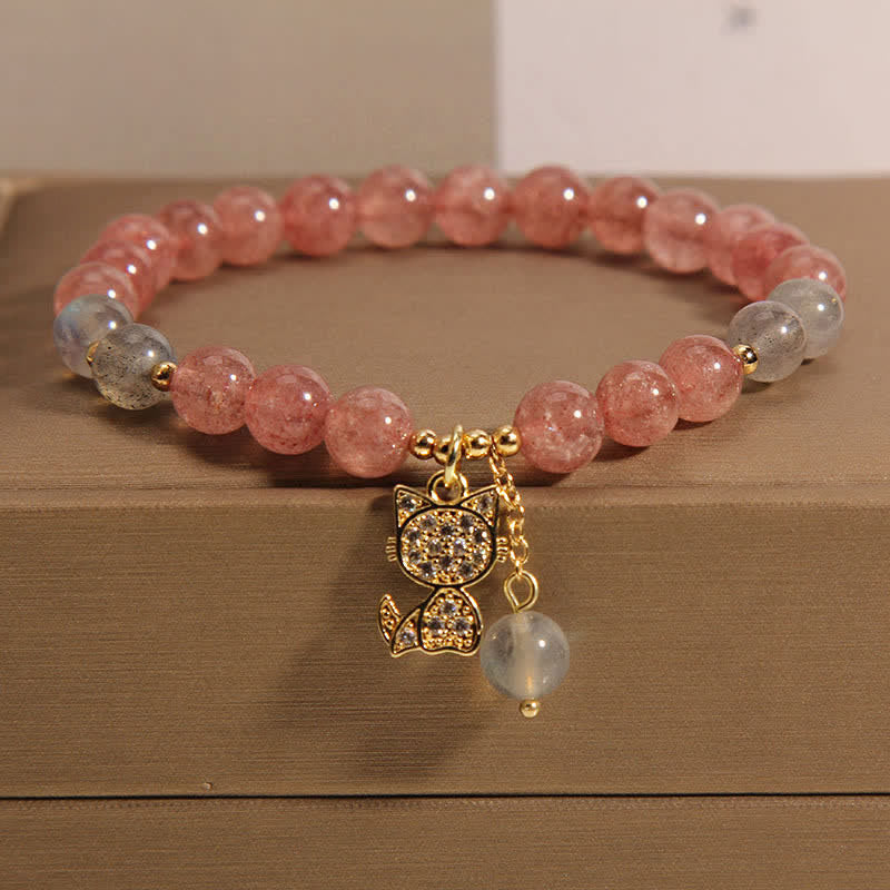 Buddha Stones Braccialetto dell'amore con ciondolo a forma di gatto in quarzo fragola e pietra di luna - Quarzo fragola (Circonferenza del polso: 5,5-5,9 pollici / 14-15 cm) - image 0