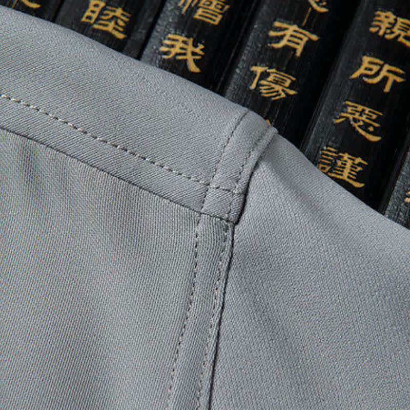 Buddha Stones Completo primavera/autunno stile Tang con colletto alla coreana, bottoni a rana, ricamo drago, camicia e pantaloni da uomo, abbigliamento da meditazione con tasche. - image 3