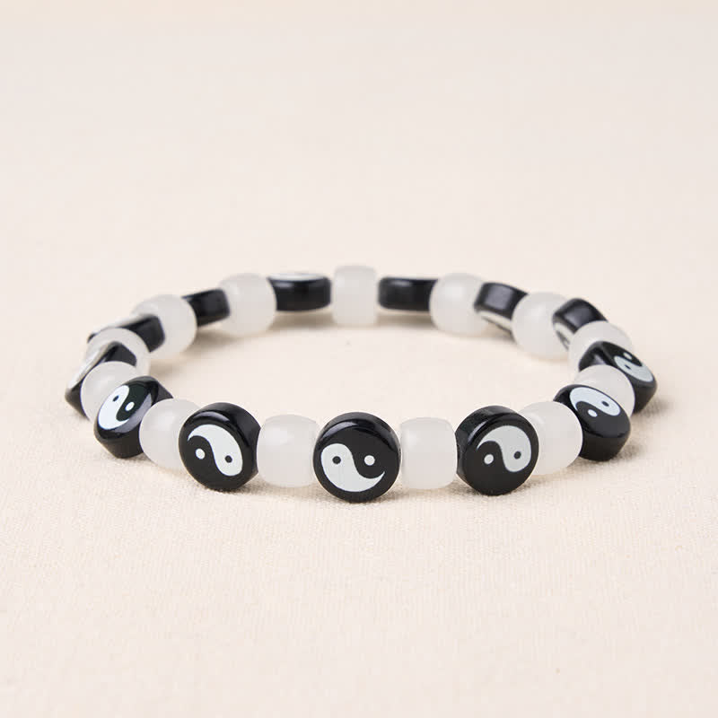 Buddha Stones Braccialetto di equilibrio Liuli Yin Yang con perline bianche e nere - Yin Yang (circonferenza del polso: 6,3–6,7 pollici/16–17 cm) - image 0