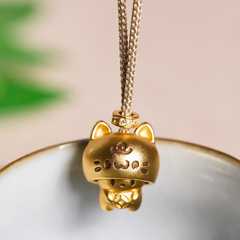 Buddha Stones Collana curativa con ciondolo a forma di gatto in rame placcato oro. - image 1