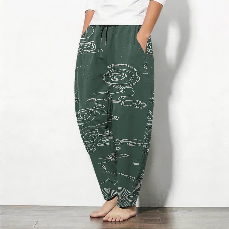 Buddha Stones Pantaloni da uomo affusolati con coulisse e tasche, in puro cotone, con motivo "Nuvola di buon auspicio: Gru", motivo a nuvola e gru. - image 1