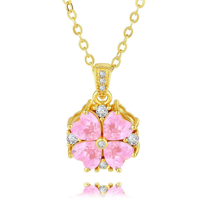 Buddha Stones Collana con ciondolo a forma di quadrifoglio rosa in rame con zirconi intarsiati, simbolo di connessione armonica. - image 3
