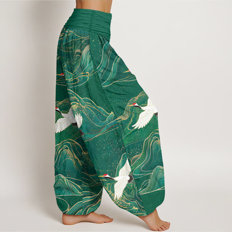 Buddha Stones Pantaloni harem da donna in cotone con motivo a gru e montagne orientali, con elastico in vita. - image 1