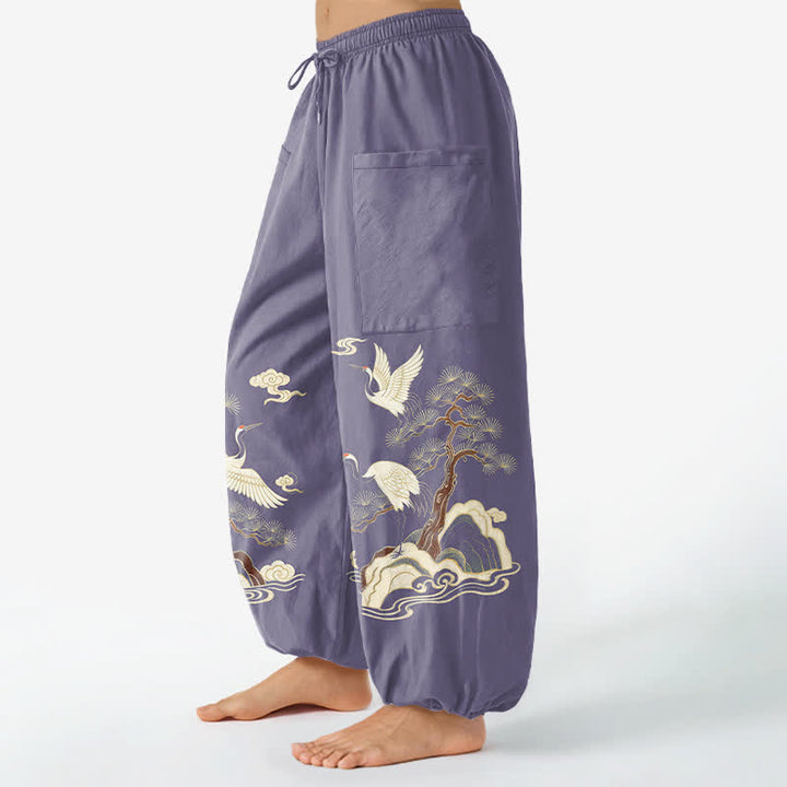 Buddha Stones Pantaloni harem da donna in cotone con motivo a gru e pino orientale, vita elasticizzata e tasche laterali. - image 11