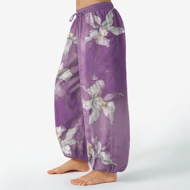 Buddha Stones Pantaloni harem da donna in cotone vintage bianco con fantasia floreale e vita elasticizzata, con tasche laterali. - image 1