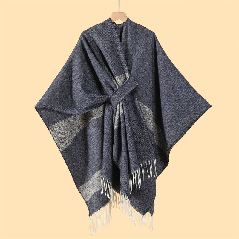 Buddha Stones Sciarpa accogliente a righe stile boho con fibbia a nappine, ideale per autunno/inverno. - Grigio tenue - 130x150 cm - image 2
