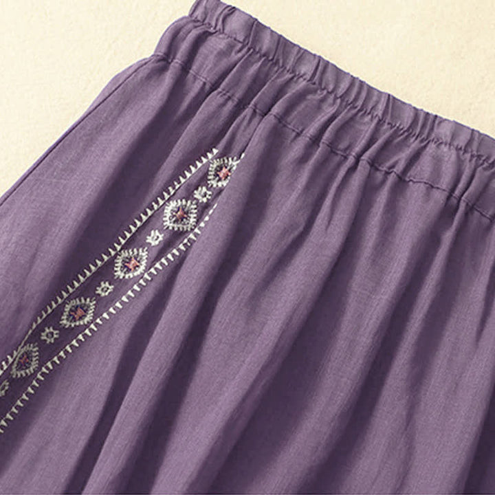 Gonna da donna di lunghezza 7-8 con ricamo etnico vintage a bottoni e motivo Buddha Stones. - image 1