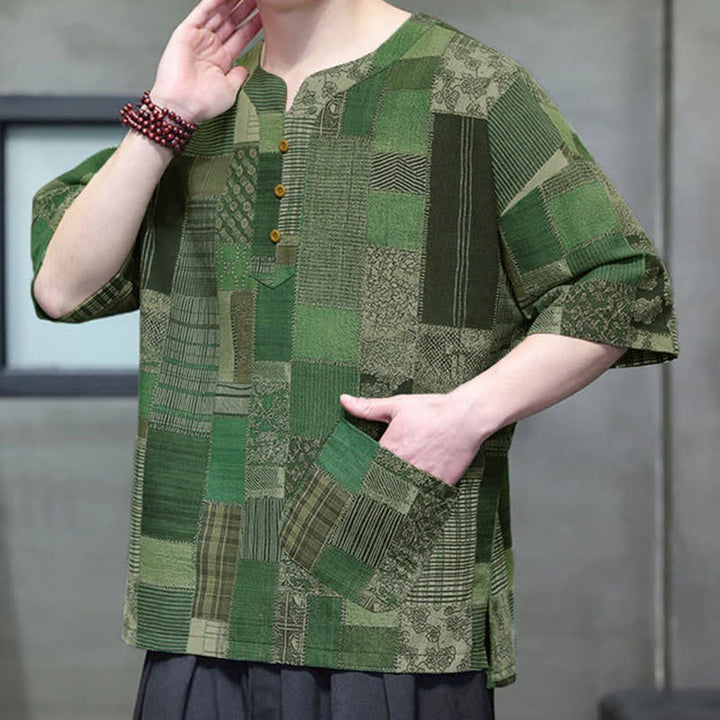 Buddha Stones Camicia da uomo estiva casual a maniche corte con motivo patchwork a quadri e taschino applicato, in stile boho. - image 5