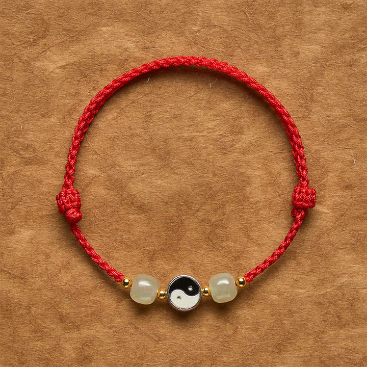 Buddha Stones Bracciale in lega con perline di giada Hetian Yin Yang e filo rosso. - Filo rosso scuro - 6,3-7,1 pollici (16-18 cm) - image 0
