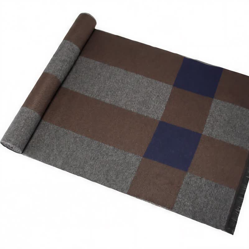 Sciarpa da uomo avvolgente con nappe e motivo a righe urbane, ideale per l'autunno e l'inverno, con motivo Buddha Stones. - image 14