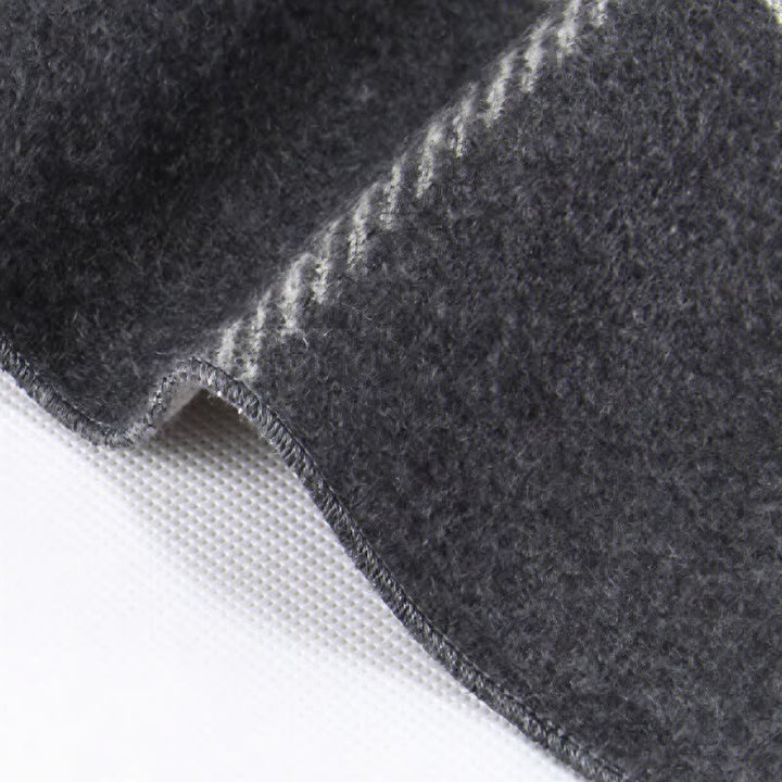 Sciarpa da uomo avvolgente con nappe e motivo a righe urbane, ideale per l'autunno e l'inverno, con motivo Buddha Stones. - image 18