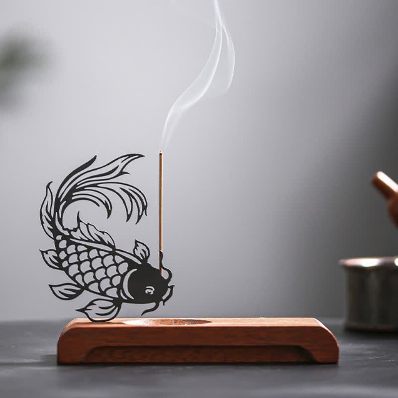 Buddha Stones Bruciatore di incenso Zen con base in legno a forma di carpa koi. - Testa in giù, pesce koi, base lunga - image 2