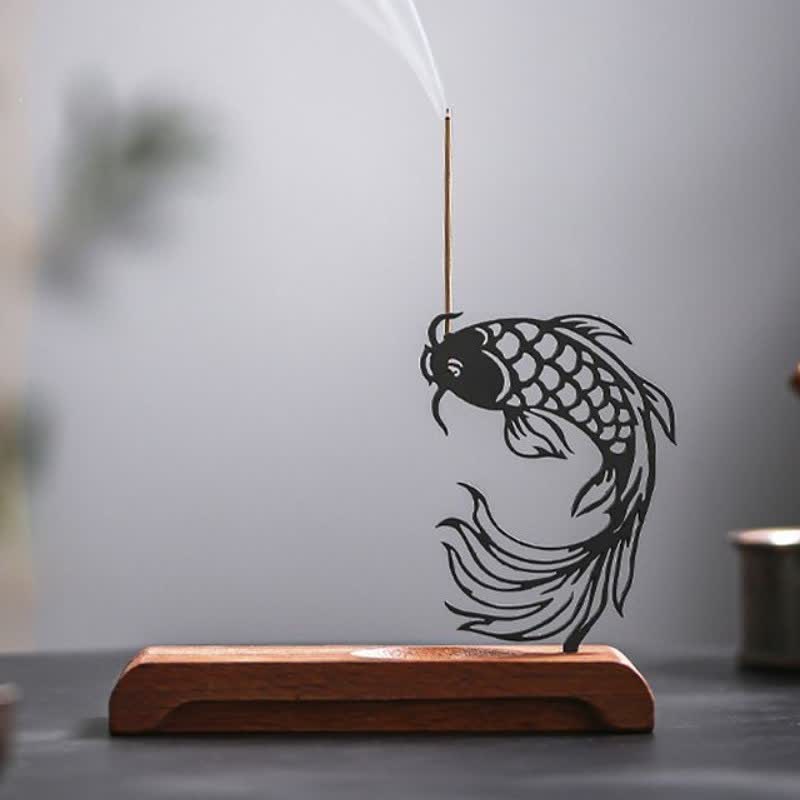 Buddha Stones Bruciatore di incenso Zen con base in legno a forma di carpa koi. - Testa di carpa koi con base lunga - image 11
