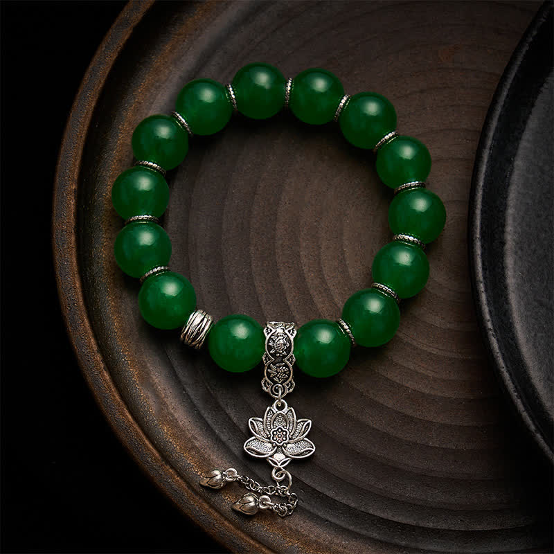 Buddha Stones Bracciale protettivo con perline di giada e quarzite verde naturale con ciondolo a forma di loto. - Giada quarzitica (Circonferenza del polso: 6,7–7,1 pollici / 17–18 cm) - image 0