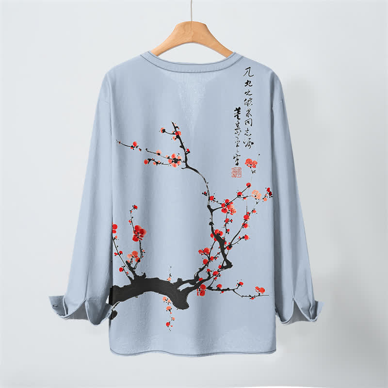 Buddha Stones Camicia da uomo a maniche lunghe con scollo a V e bottoni, stampa a fiori di pruno rosso, colore cotone. - image 17