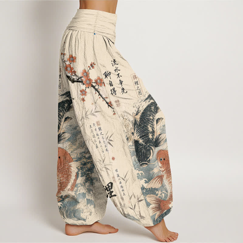 Buddha Stones Pantaloni harem da donna in cotone con elastico in vita e motivo calligrafico di carpe koi. - image 1