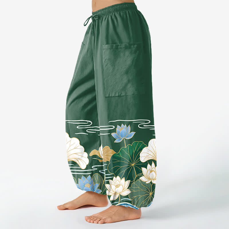 Buddha Stones Pantaloni harem da donna in cotone con motivo a foglie di loto e onde, vita elasticizzata e tasche laterali. - image 1