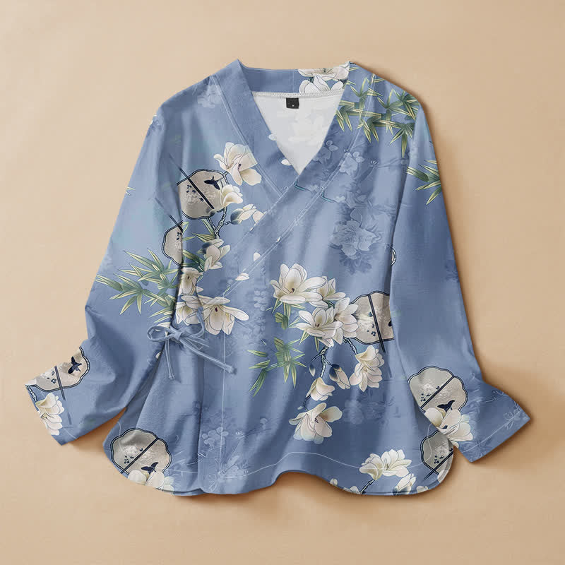 Kimono da donna a maniche lunghe con scollo a V e allacciatura, in cotone con stampa di magnolia e bambù e motivo Buddha Stones. - Blu acciaio chiaro - US16, UK/AU20, EU48 (3XL) - image 5
