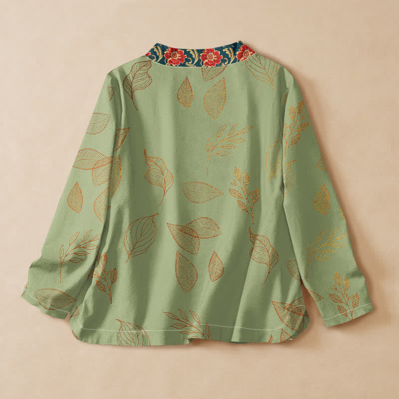 Kimono da donna a maniche lunghe con scollo a V e allacciatura, in cotone con stampa di foglie dorate e fiori rossi e motivo Buddha Stones. - image 6