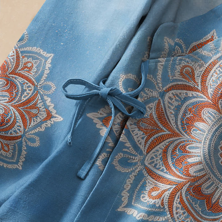 Buddha Stones Camicia da donna a maniche lunghe in cotone con stampa mandala boho, stile Hanfu, scollo a V e allacciatura a lacci. - image 3