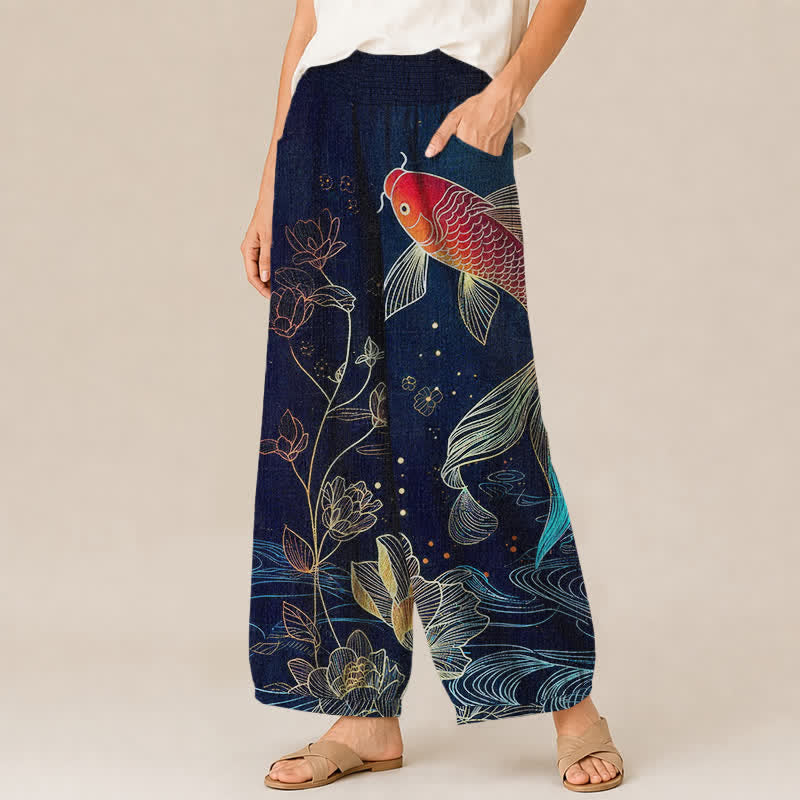 Buddha Stones Pantaloni harem da donna in cotone rosso con motivo a onde di pesci koi e loto, plissettati e vita elasticizzata, con tasche. - image 1