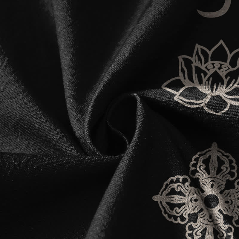 Buddha Stones Kimono da donna a maniche lunghe, stile Hanfu, con scollo a V e allacciatura, in cotone con stampa loto Om. - image 4