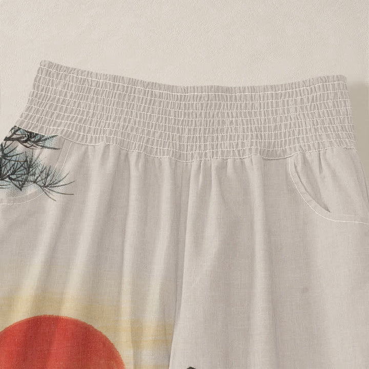Buddha Stones Pantaloni harem da donna in cotone con stampa paesaggio, gru e sole, pieghe e vita elasticizzata, con tasche. - image 4
