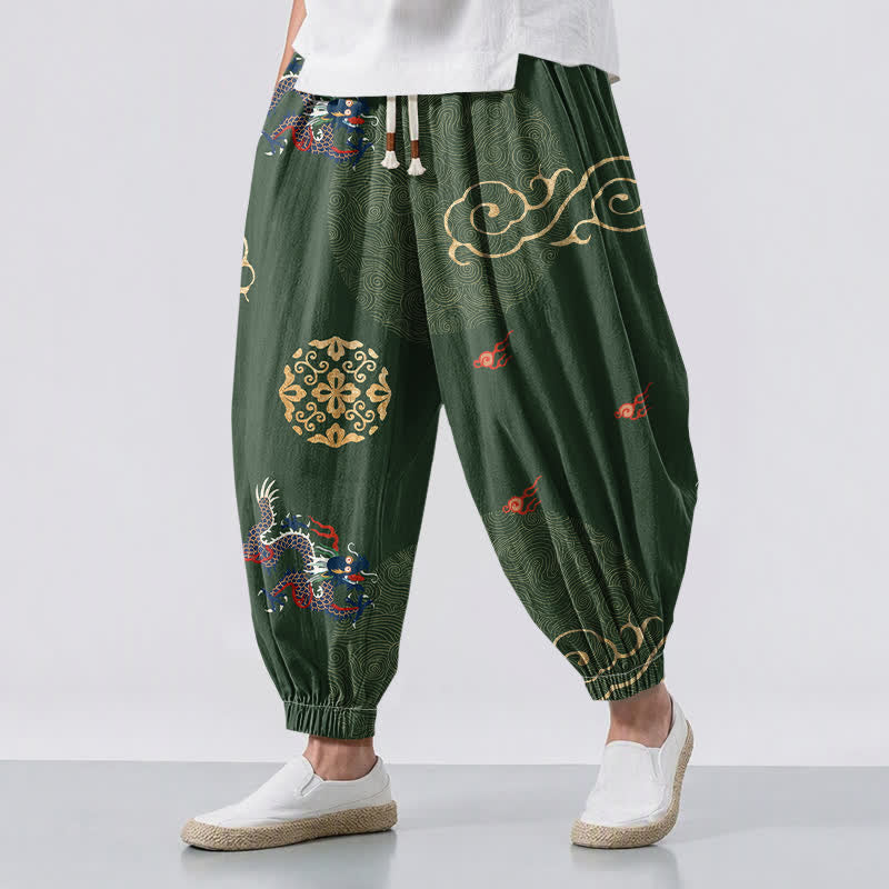 Buddha Stones Pantaloni harem da uomo in puro cotone con coulisse e tasche, motivo a medaglione con drago e nuvola dorata. - Verde studentesco - US/UK/AU50, EU60 (5XL) - image 0