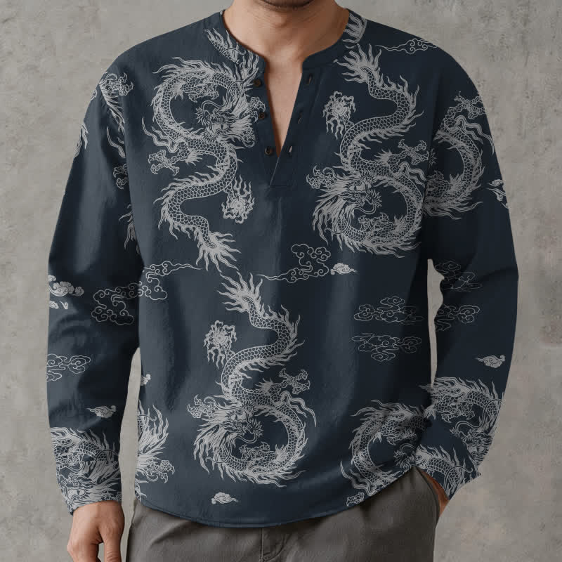 Buddha Stones Camicia da uomo a maniche lunghe con scollo a V e bottoni, in cotone, con motivo drago e nuvole in stile orientale bianco. - image 1