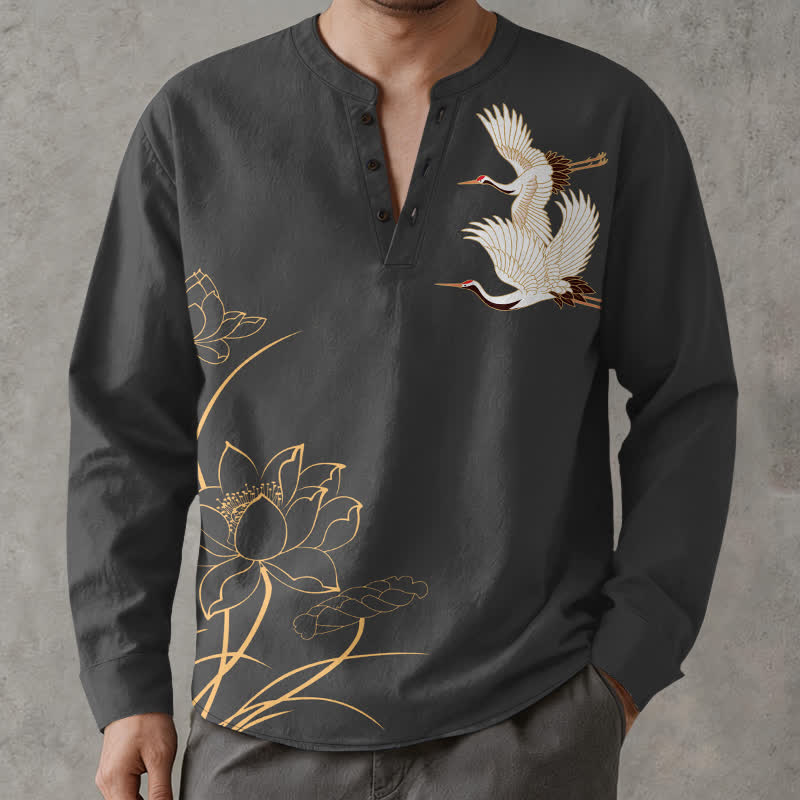 Buddha Stones Camicia da uomo a maniche lunghe con scollo a V e bottoni, in cotone con motivo a loto e gru. - Nero - US/UK/AU48, EU58 (4XL) - image 7