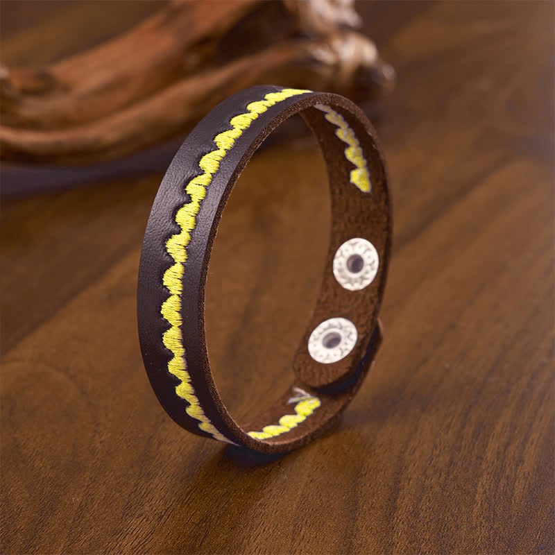 Buddha Stones Bracciale regolabile in pelle con fibbia protettiva ricamata a forma di cuore. - Giallo (Circonferenza del polso: circa 6,7–7,5 pollici / 17–19 cm) - image 8