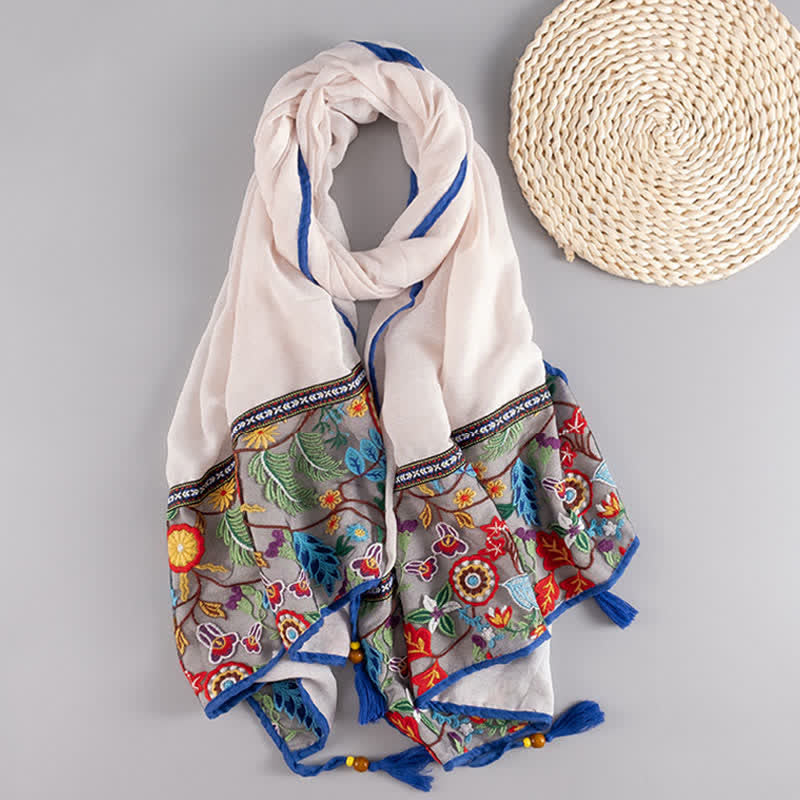 Buddha Stones Sciarpa sottile da donna in stile boho con ricami floreali e nappe, ideale per primavera e autunno. - Bianco - image 0