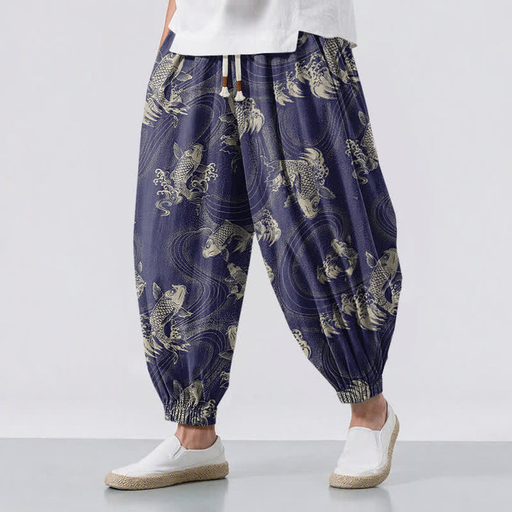Buddha Stones Pantaloni harem da uomo in puro cotone con coulisse e tasche, fantasia a onde koi. - Marina - US/UK/AU50, EU60 (5XL) - image 0