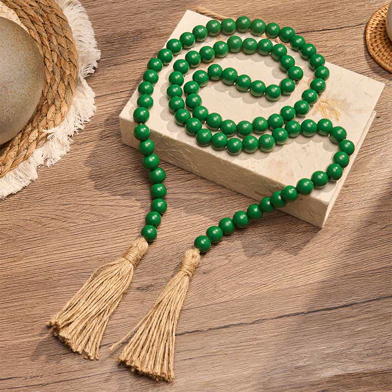 Buddha Stones Decorazione in stile rustico con perline di legno verde effetto invecchiato e nappe, per un'esperienza di vita consapevole. - image 1